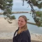 Bettina Knap