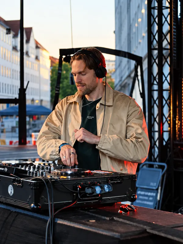DJ Christopher