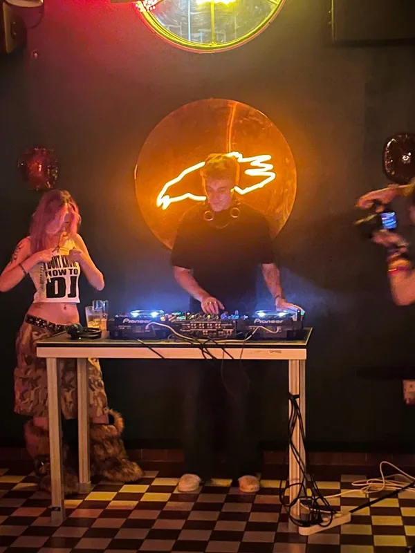 DJ Christoffer