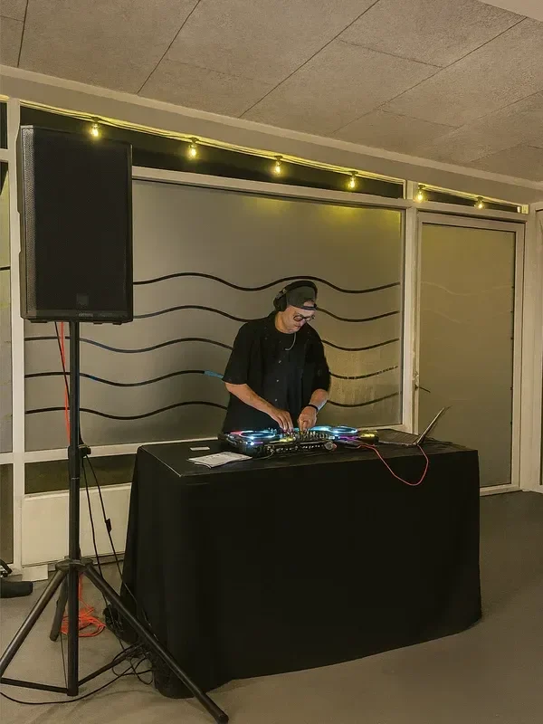 DJ Jonas