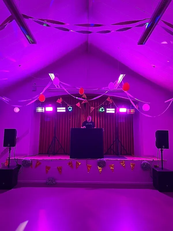 DJ Kennet
