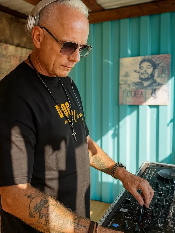 DJ Martin
