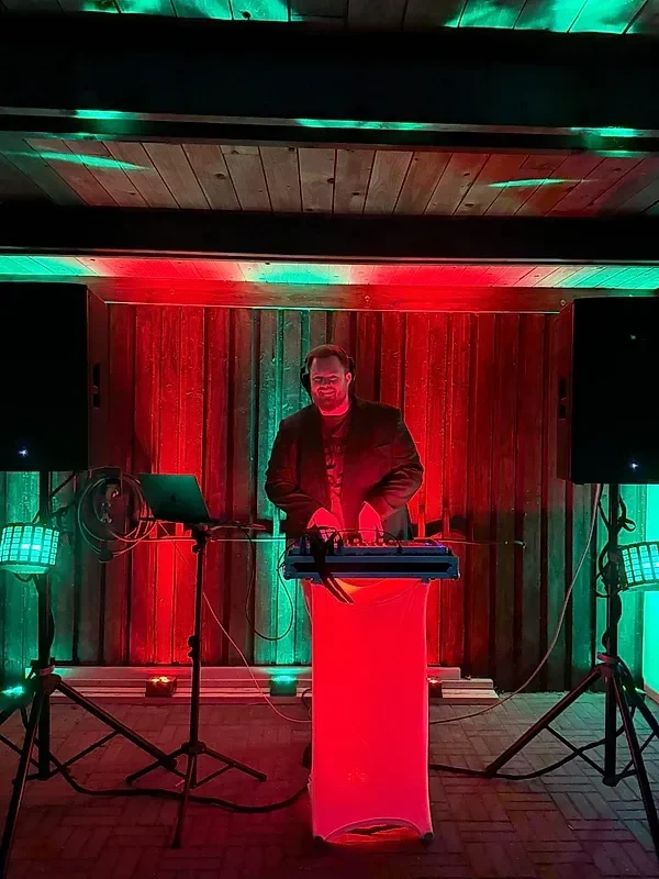 DJ Mike