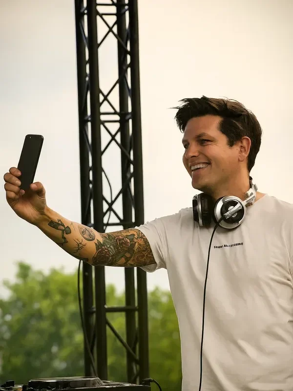 DJ Mike
