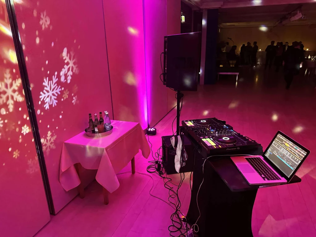 Professionel DJ ved firmafest