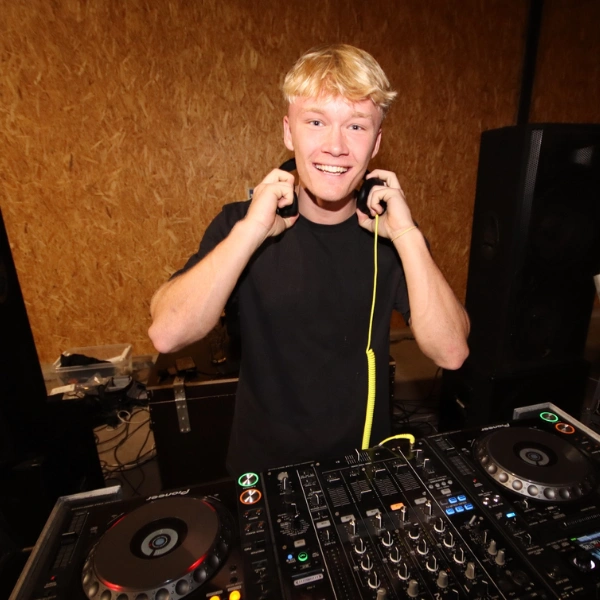 DJ Mads